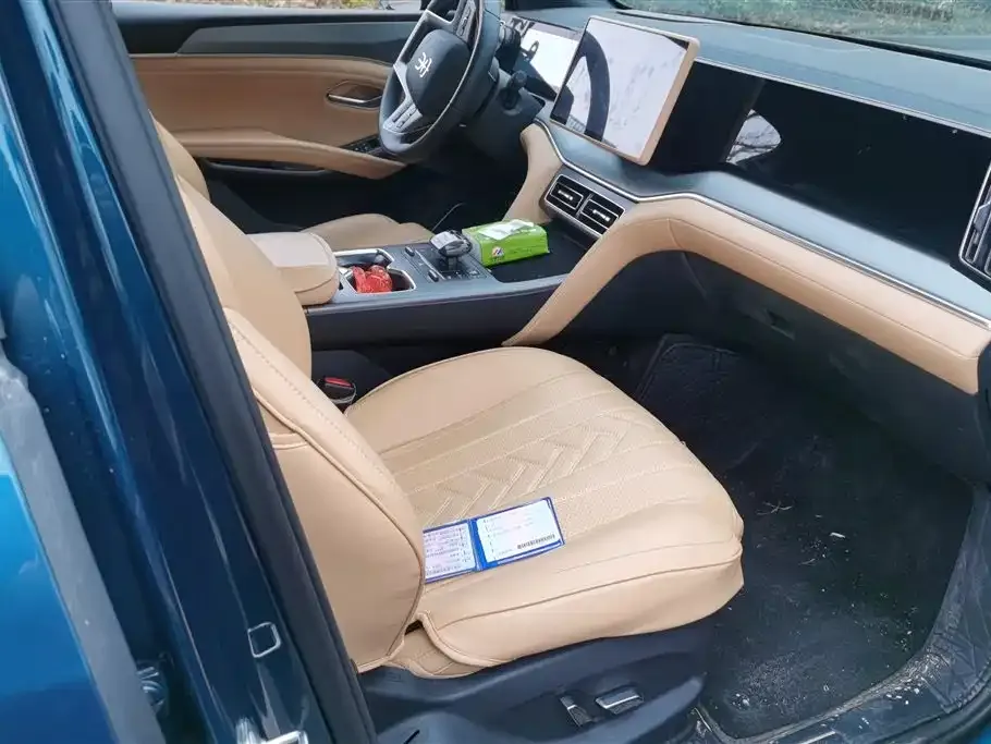 BYD L DM-i 2025 из CN, фото 3