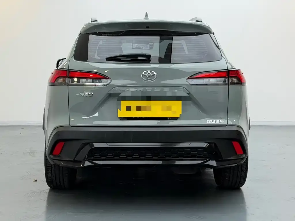 Toyota Corolla Cross 2022 из CN, фото 10