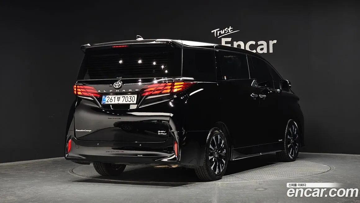 Toyota Alphard 2024 из KR, фото 6