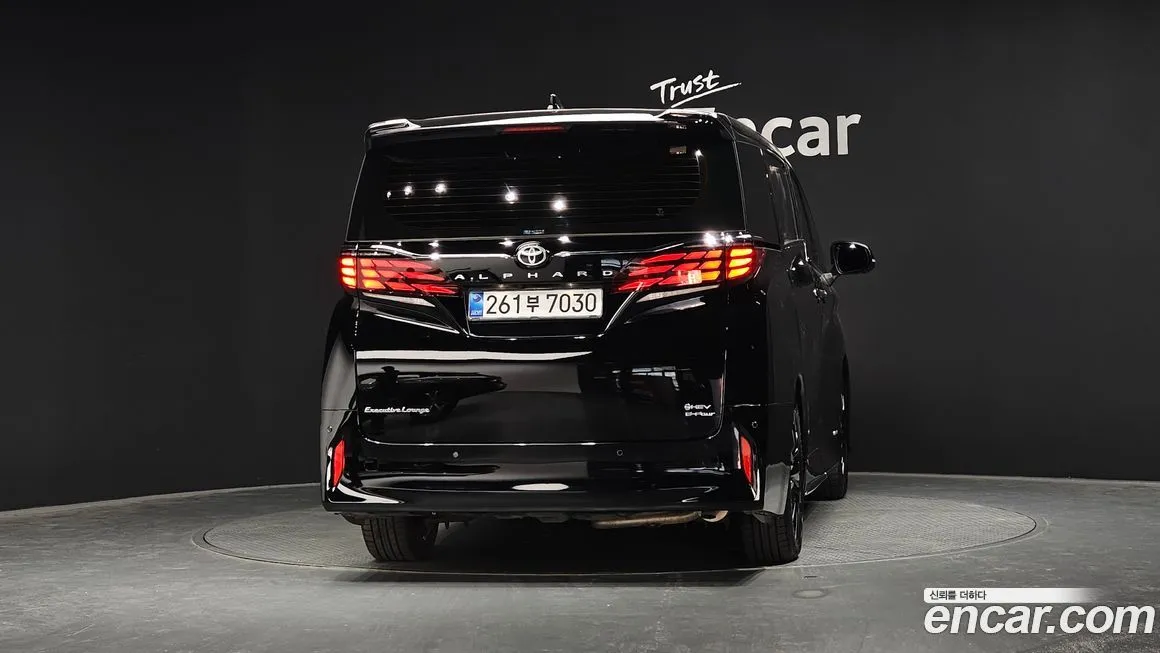 Toyota Alphard 2024 из KR, фото 2
