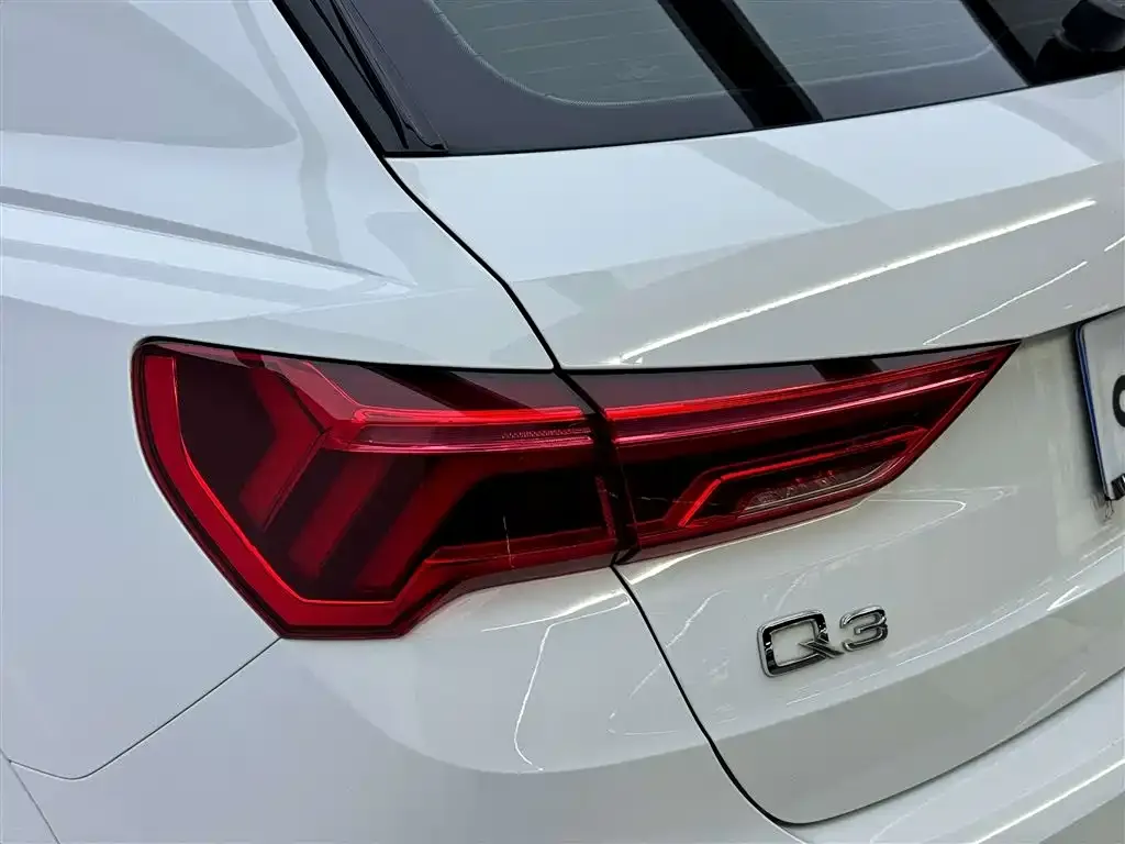 Audi Q3 — фото 2