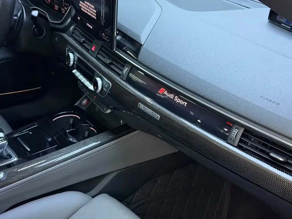 Audi S4 — фото 3