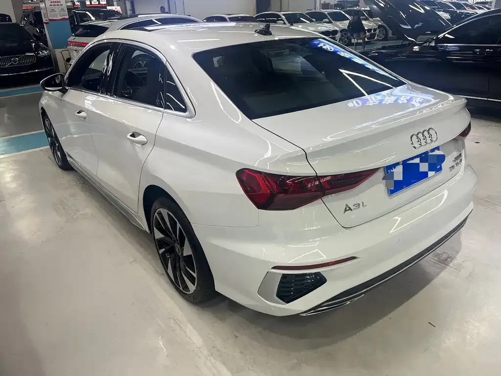 Audi A3 — фото 9
