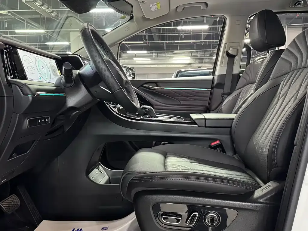 GAC Motor Trumpchi M8 2024 из CN, фото 8