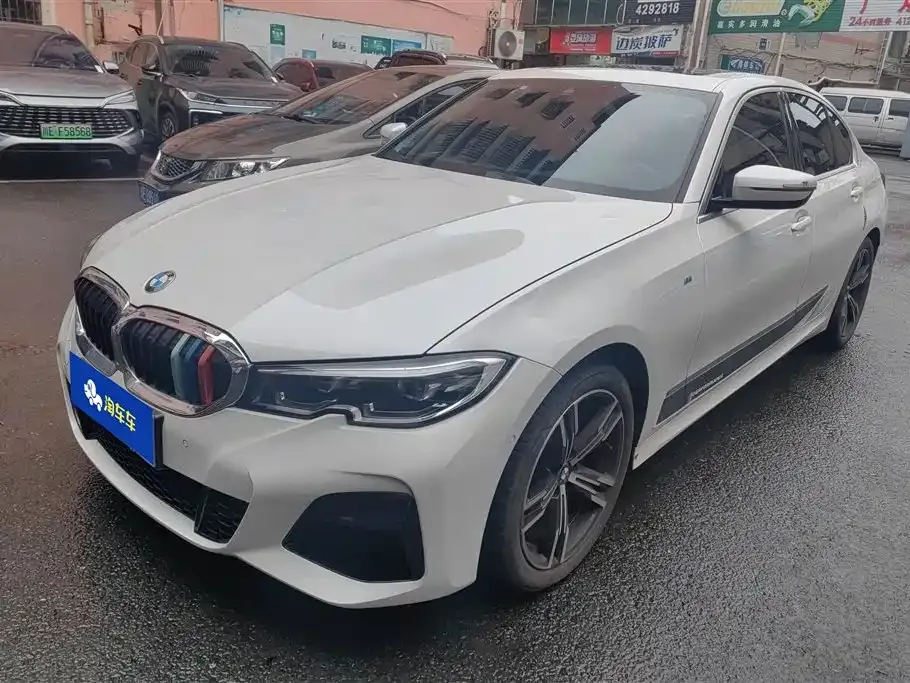 BMW 3 Series 2021 из CN, фото 1