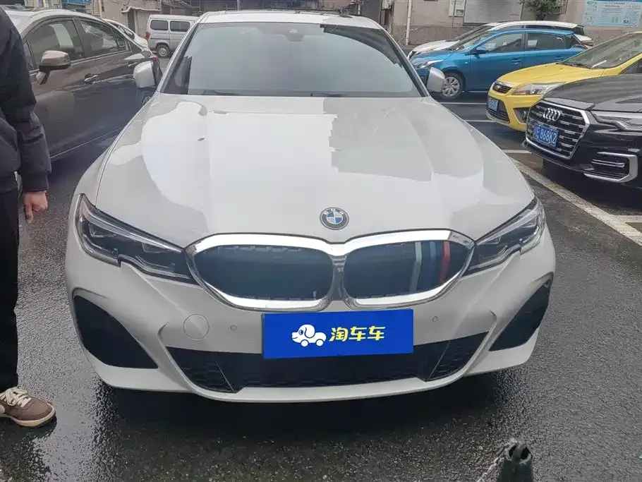 BMW 3 Series 2021 из CN, фото 3