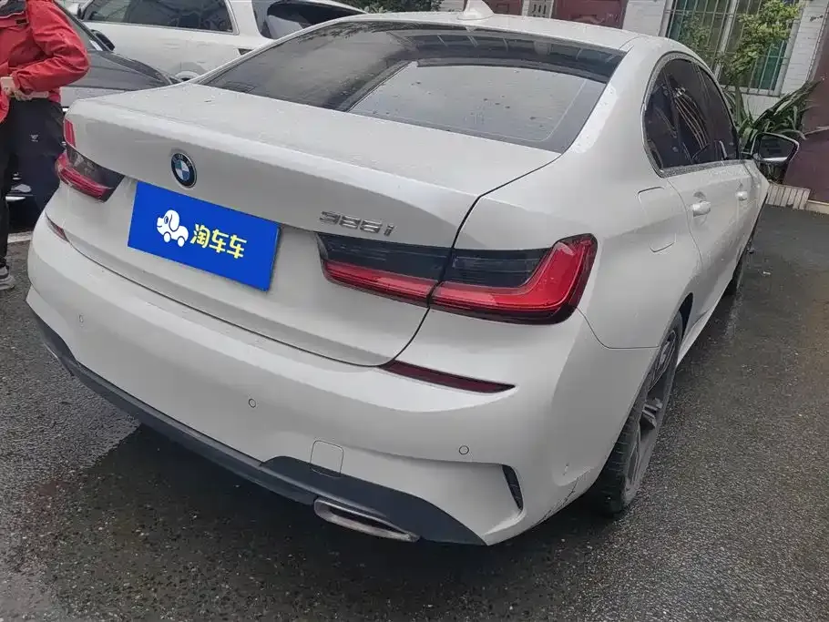 BMW 3 Series 2021 из CN, фото 2