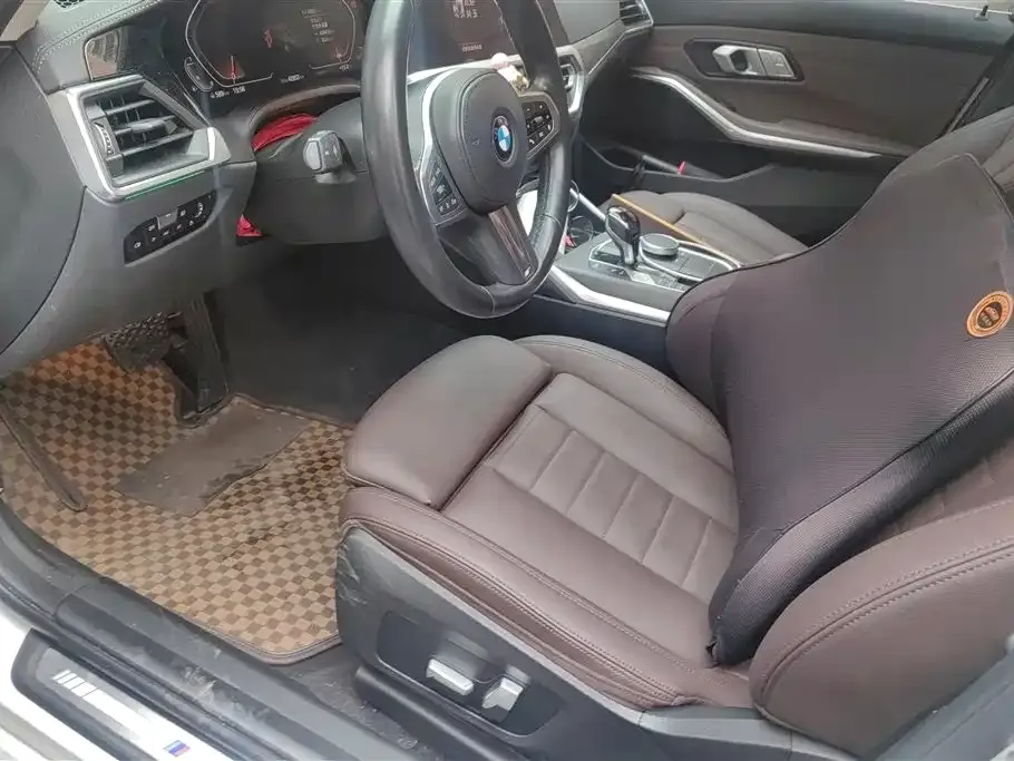 BMW 3 Series 2021 из CN, фото 8