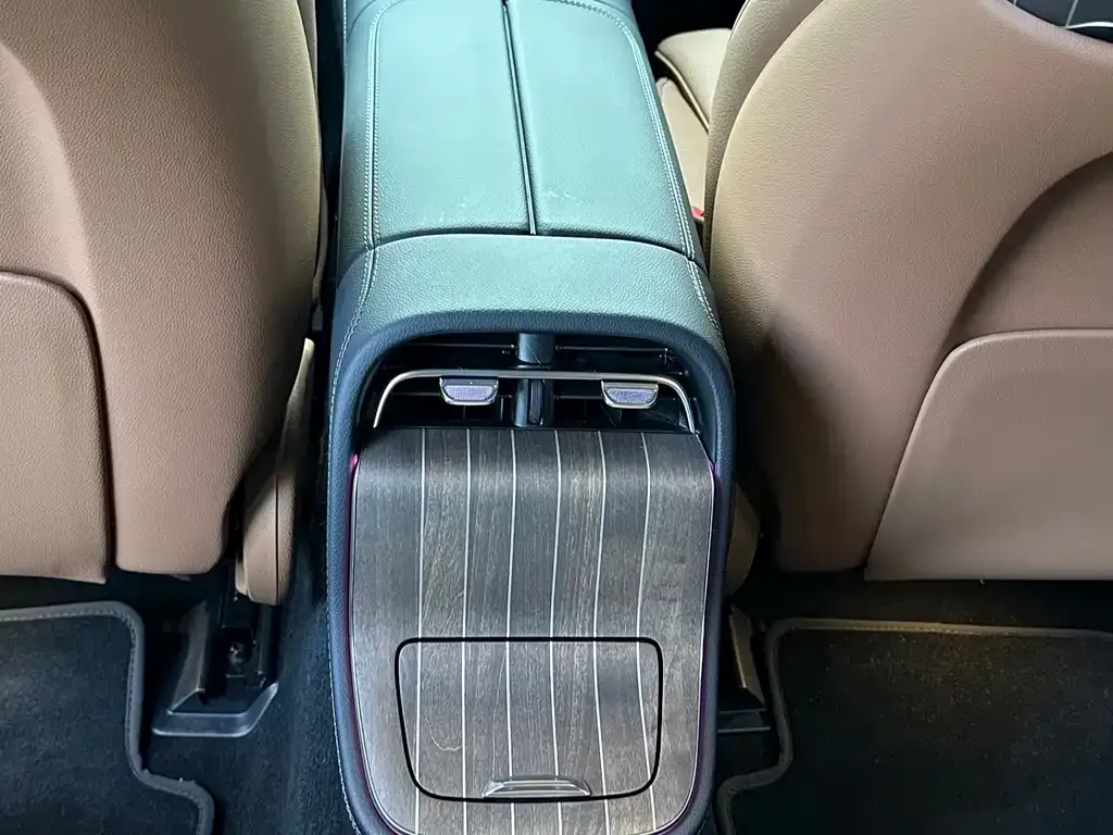 Mercedes-Benz E-Class 2025 из CN, фото 6