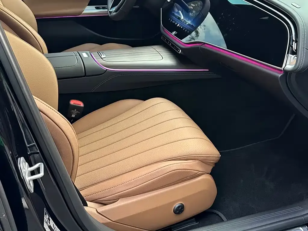 Mercedes-Benz E-Class 2025 из CN, фото 5