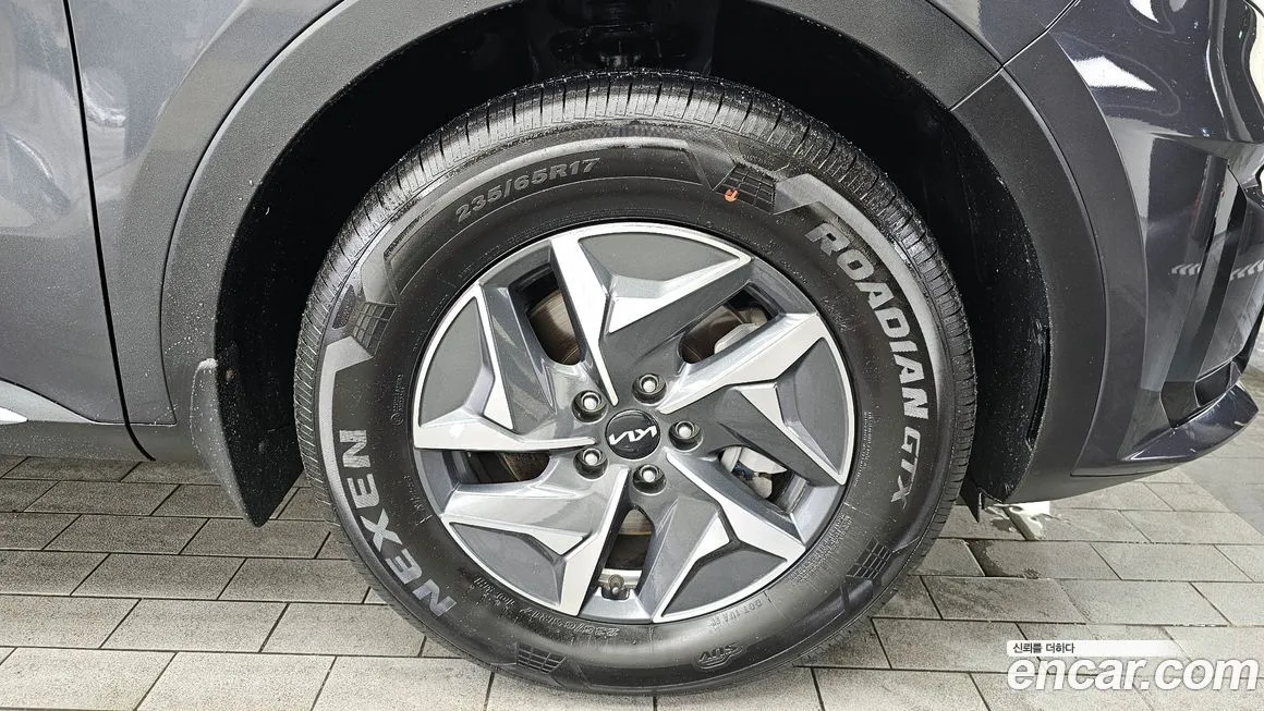 Kia Sorento — фото 9