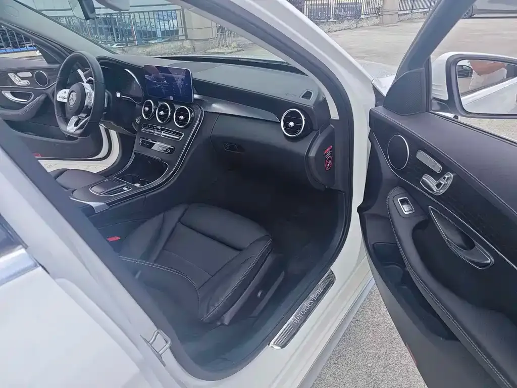 Mercedes-Benz C-Class 2021 из CN, фото 2