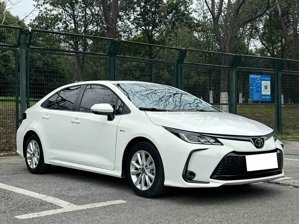 Toyota Corolla 2024 из CN, фото 10