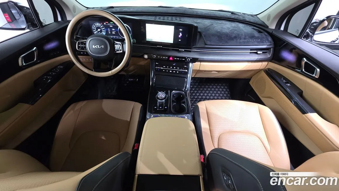Kia Carnival — фото 10