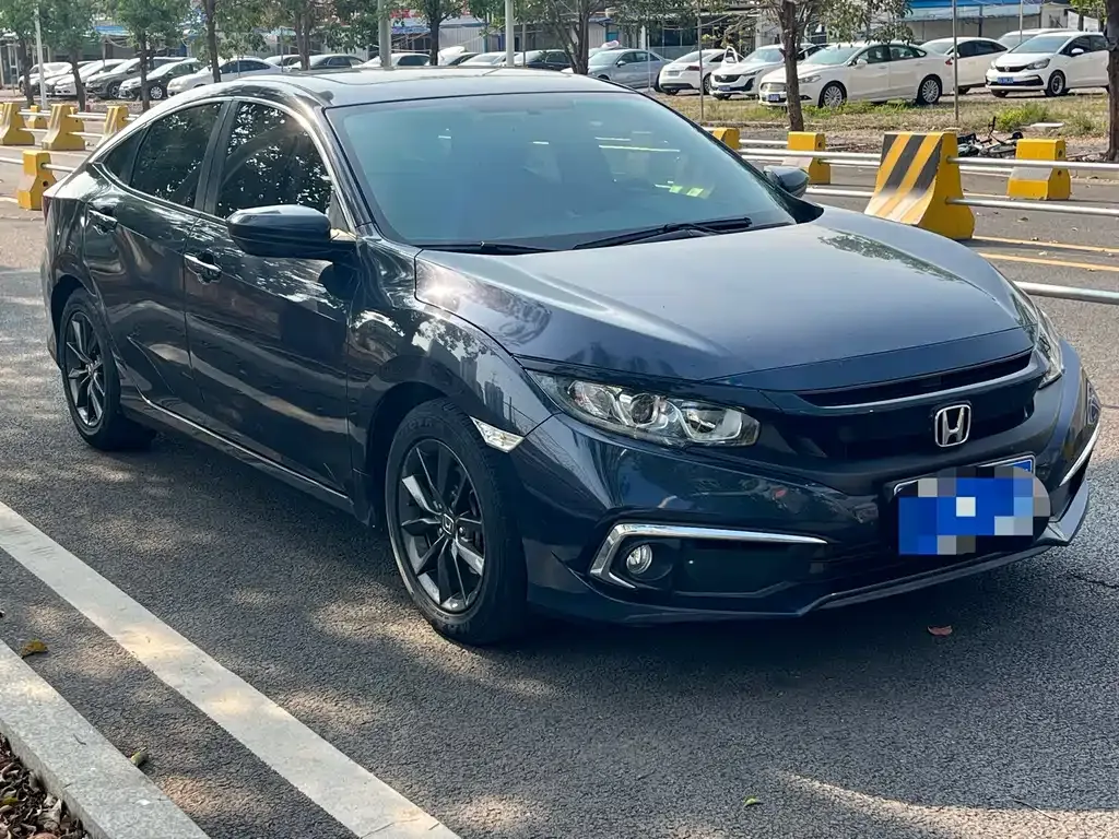 Honda Civic — фото 6