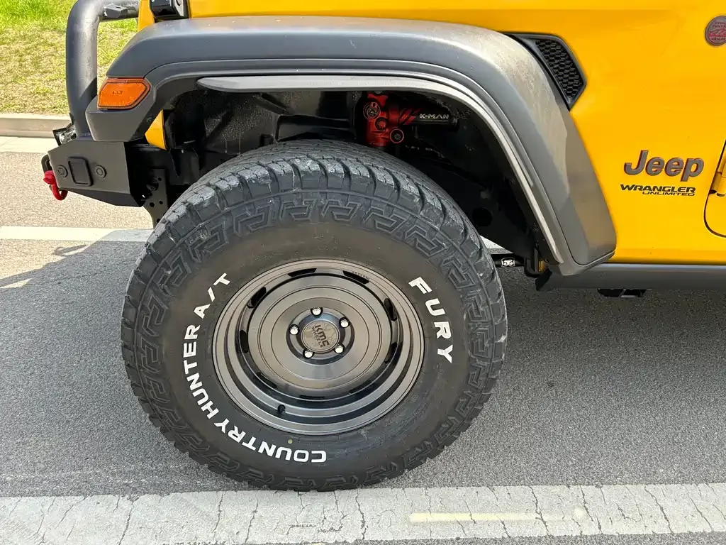 Jeep Wrangler — фото 6