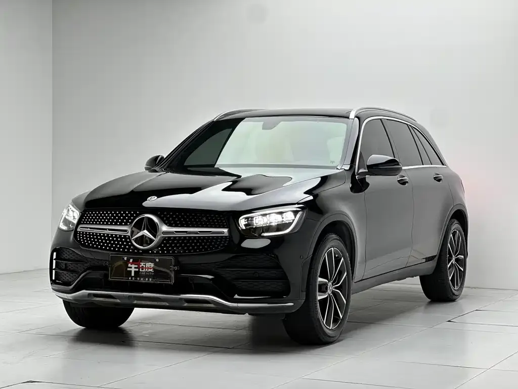 Mercedes-Benz GLC — фото 1