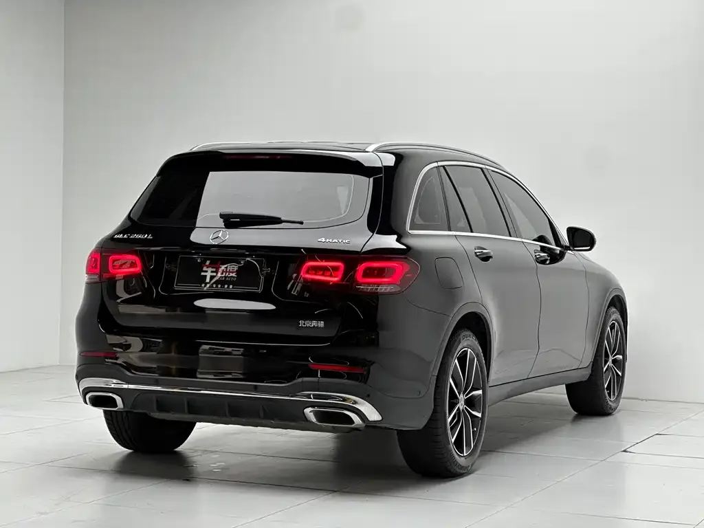 Mercedes-Benz GLC — фото 5