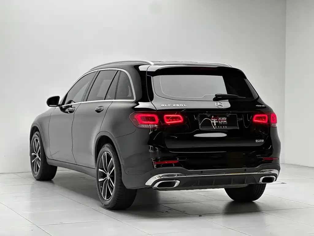 Mercedes-Benz GLC — фото 3