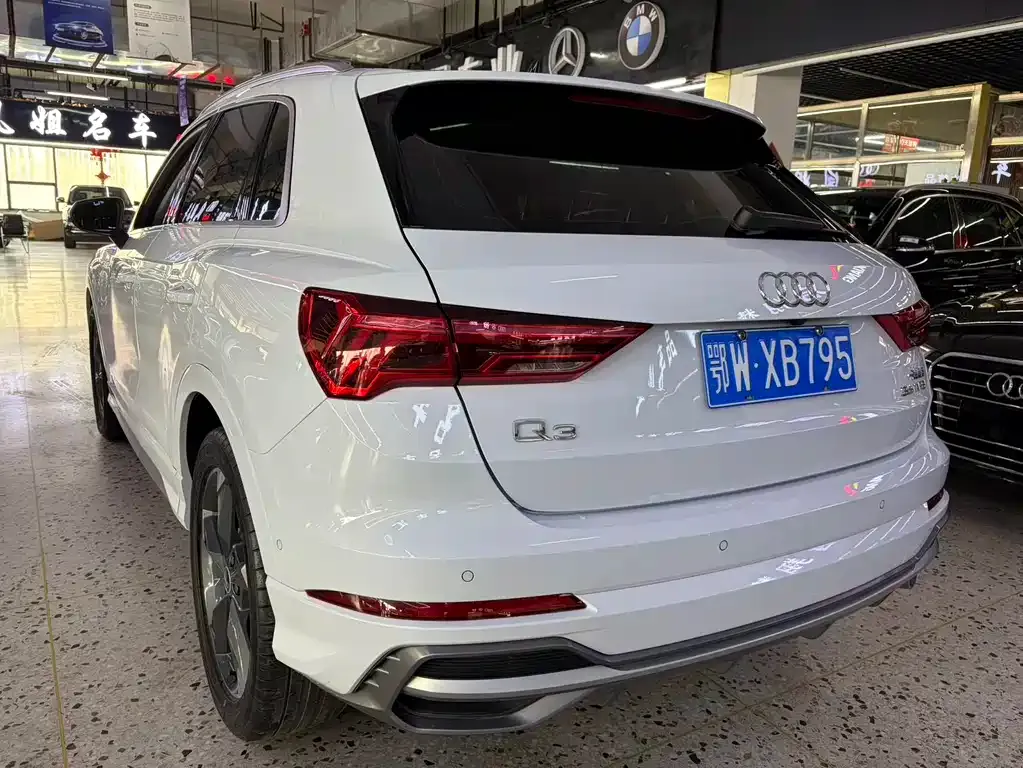 Audi Q3 — фото 2