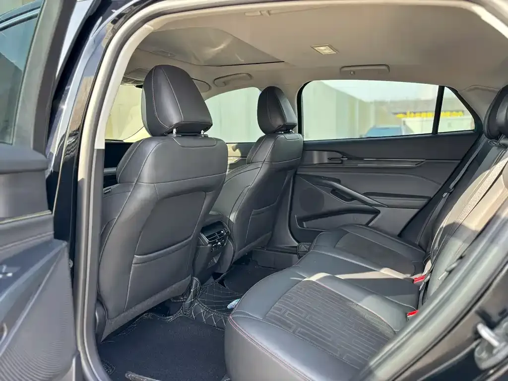 Ford Mondeo 2023 из CN, фото 6