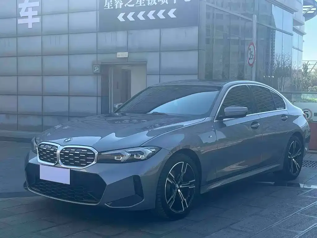 BMW 3 Series — фото 1