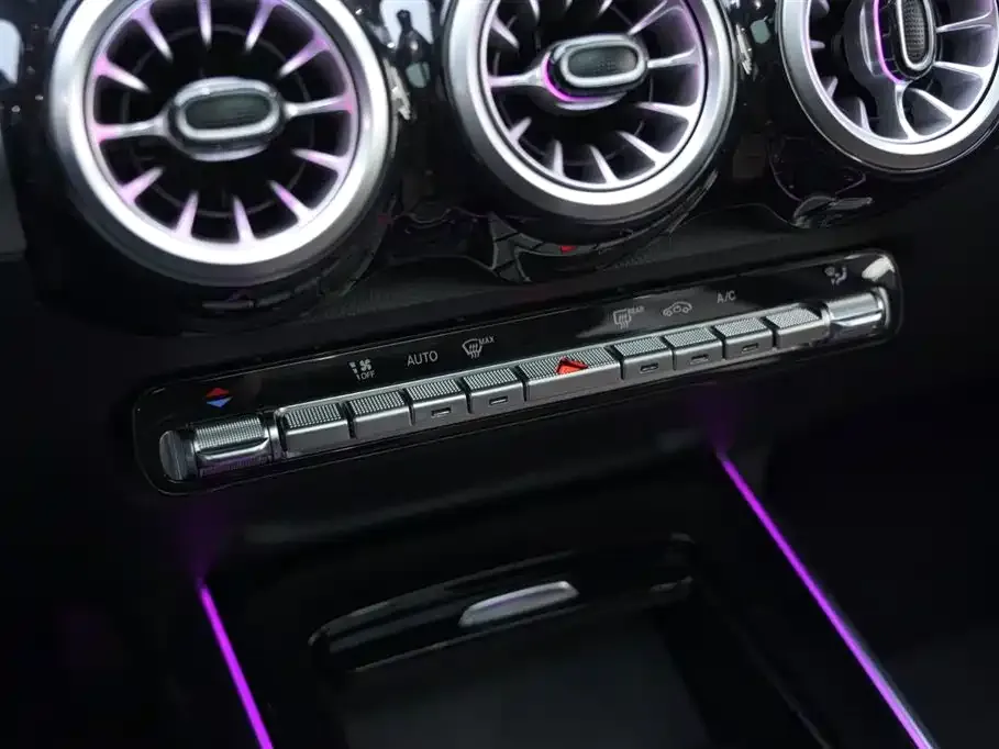 Mercedes-Benz GLB 2024 из CN, фото 3