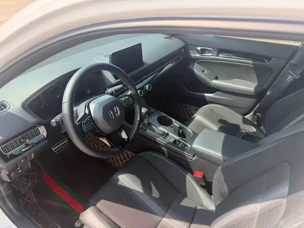 Honda Civic — фото 6
