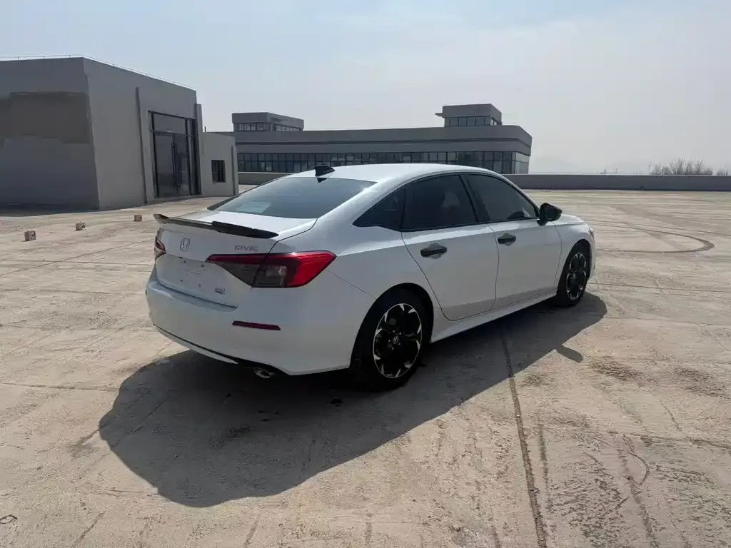 Honda Civic — фото 9