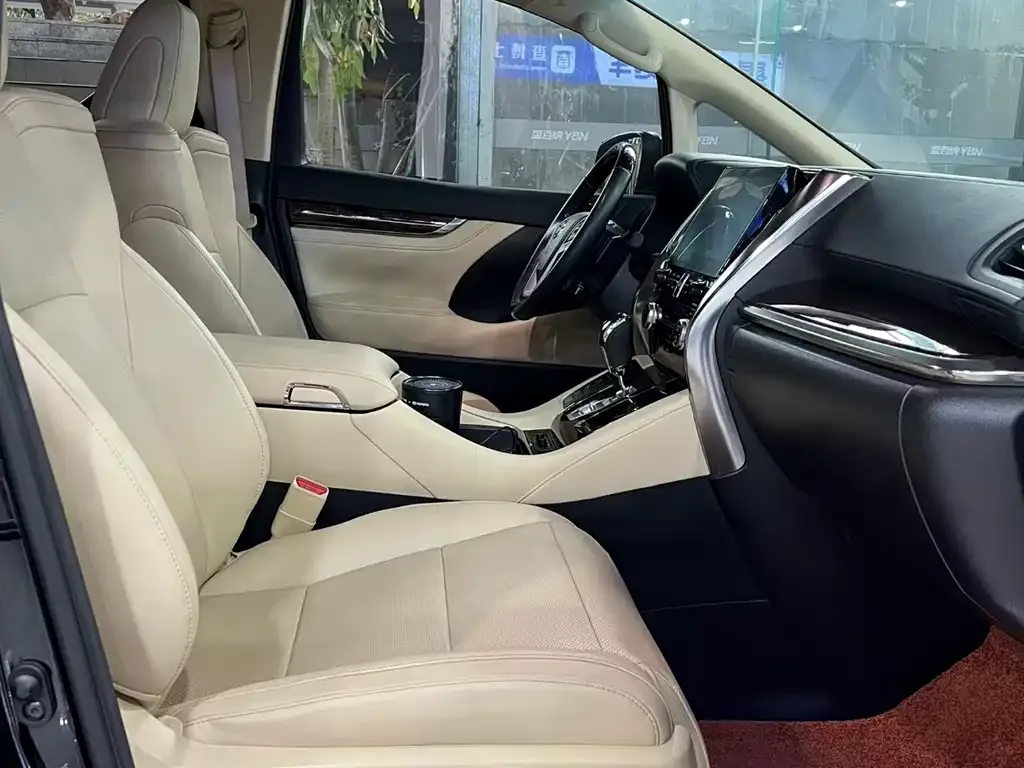 Toyota Alphard 2022 из CN, фото 6