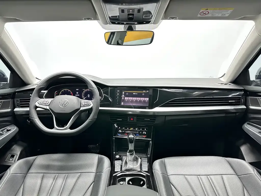 Volkswagen Passat — фото 6