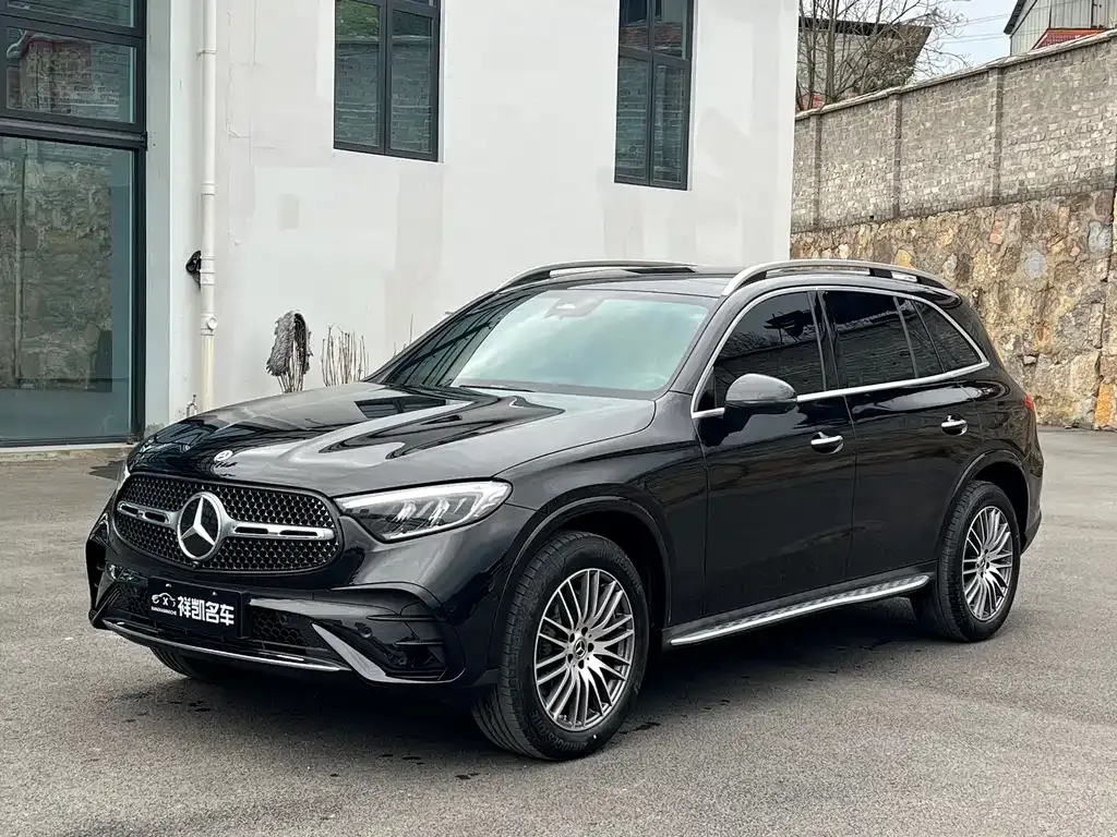 Mercedes-Benz GLC — фото 1
