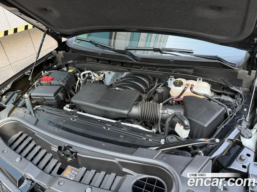 Cadillac Escalade 2025 из KR, фото 9