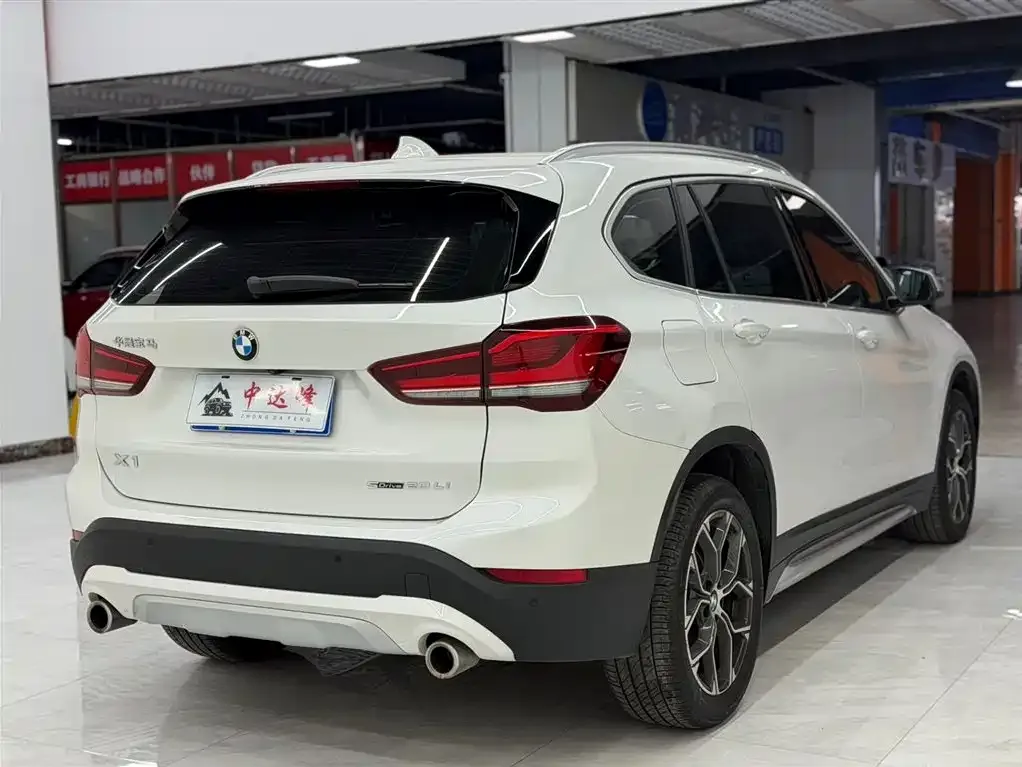 BMW X1 2021 из CN, фото 2
