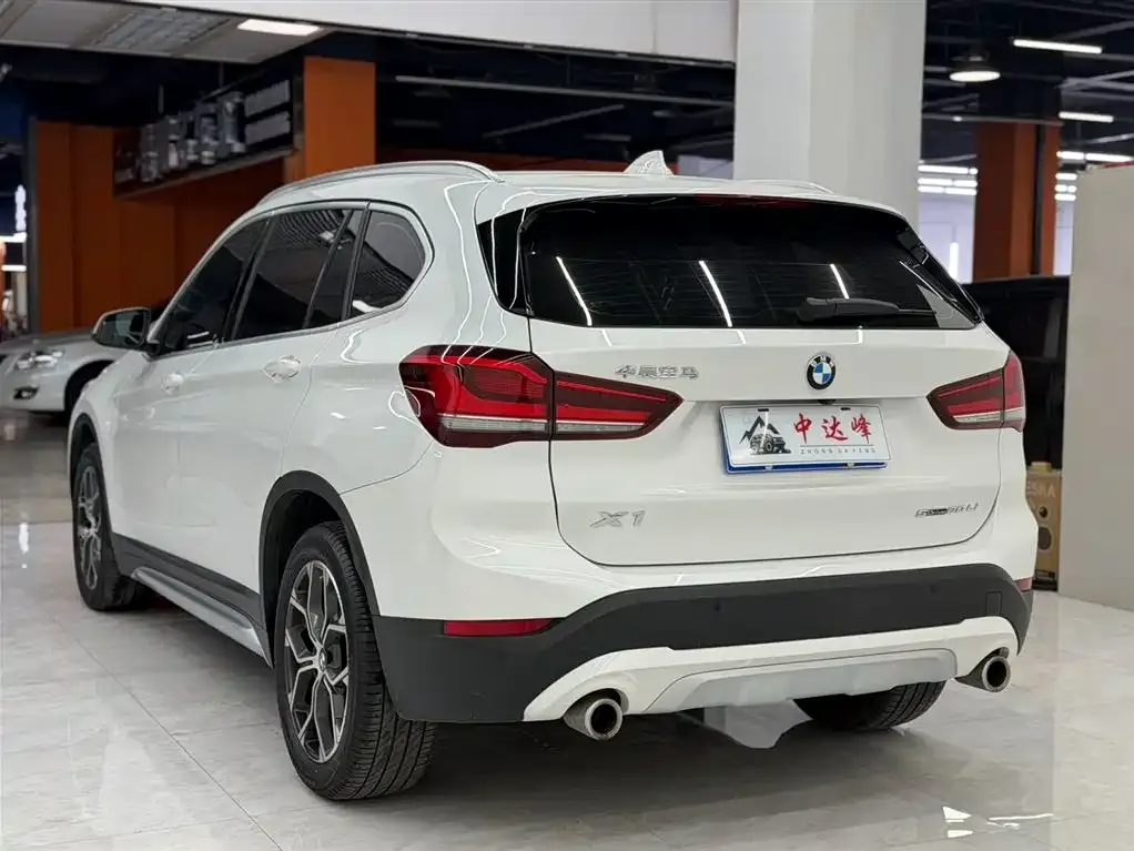 BMW X1 2021 из CN, фото 10