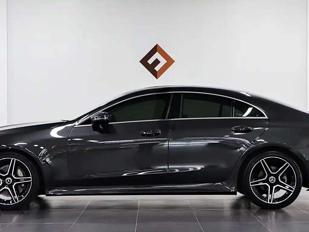 Mercedes-Benz CLS — фото 3