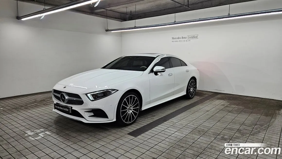 Mercedes-Benz CLS-Class — фото 1