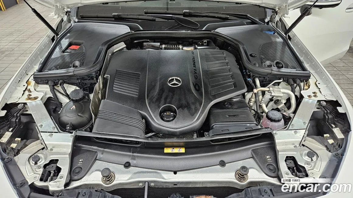 Mercedes-Benz CLS-Class — фото 10