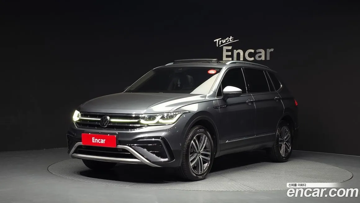 Volkswagen Tiguan 2.0 TSI Prestige