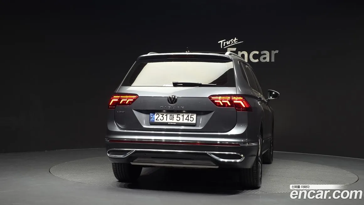 Volkswagen Tiguan — фото 2