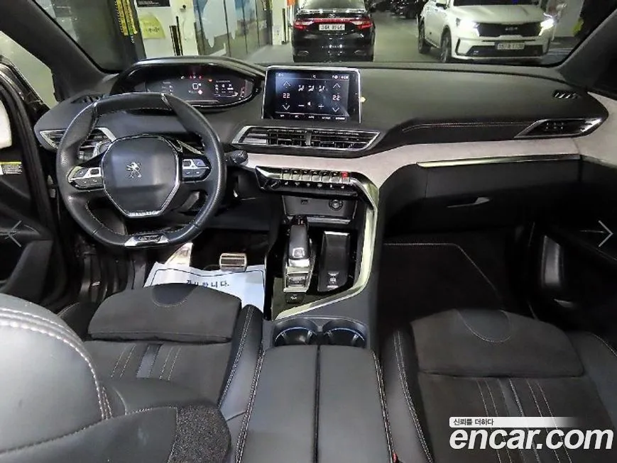 Peugeot 5008 2021 из KR, фото 2