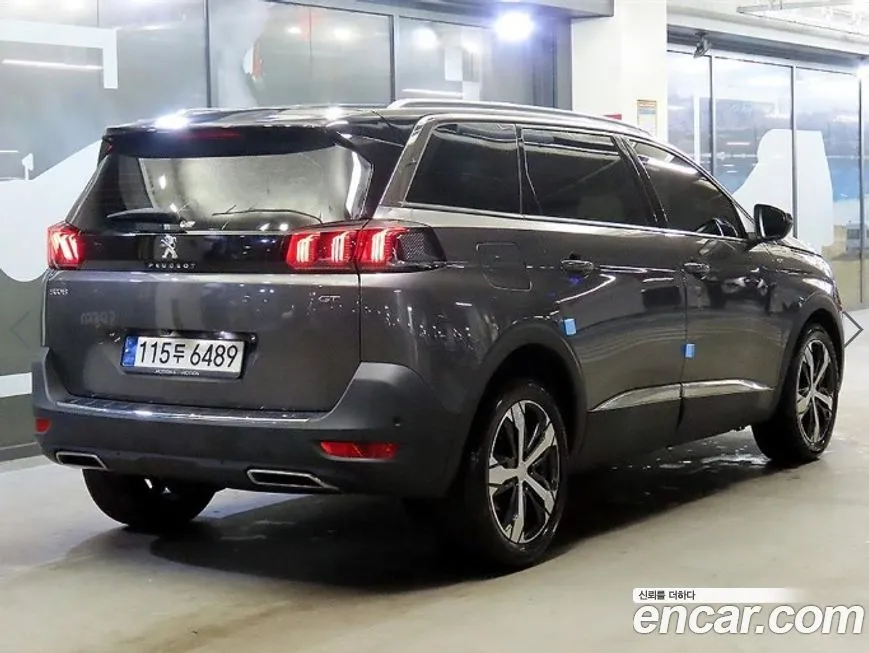 Peugeot 5008 2021 из KR, фото 9