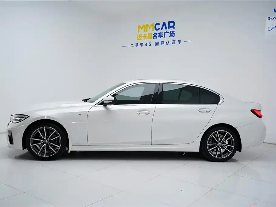 BMW 3 Series 2021 из CN, фото 2