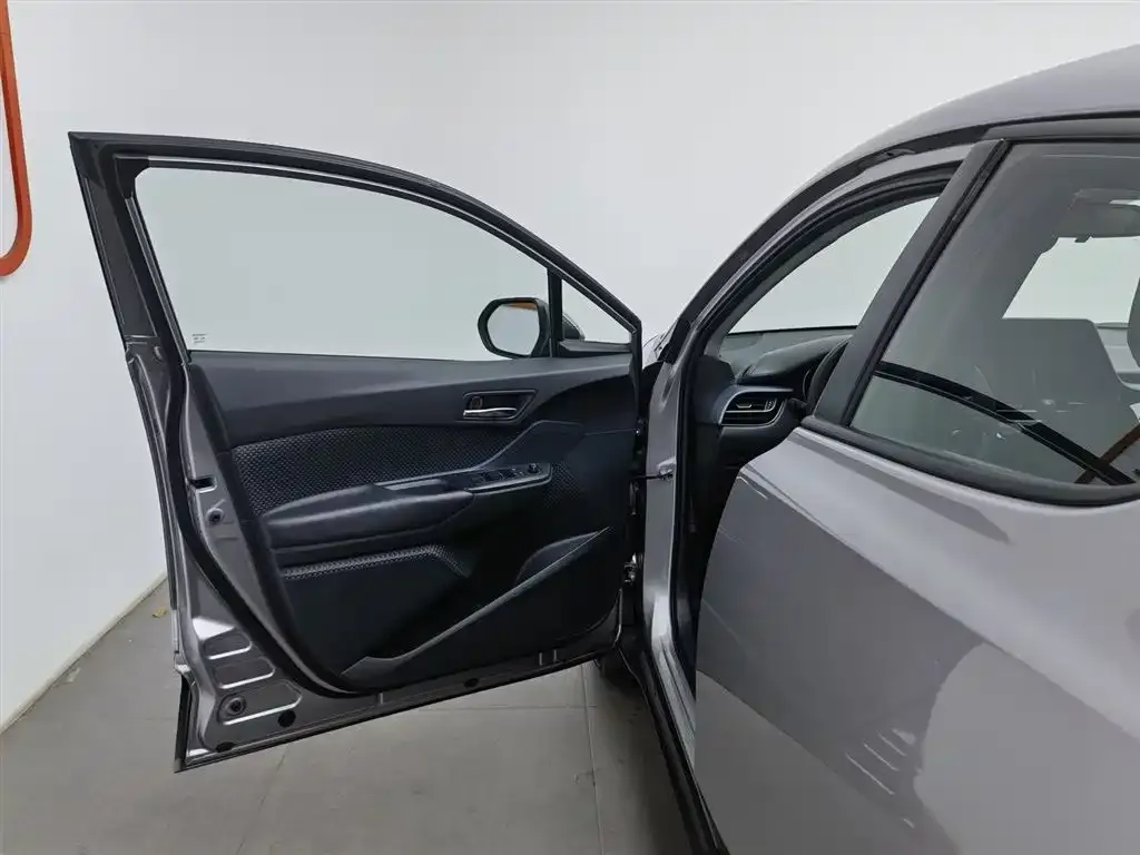 Toyota IZOA 2022 из CN, фото 6
