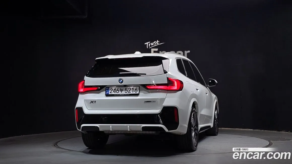 BMW X1 — фото 2