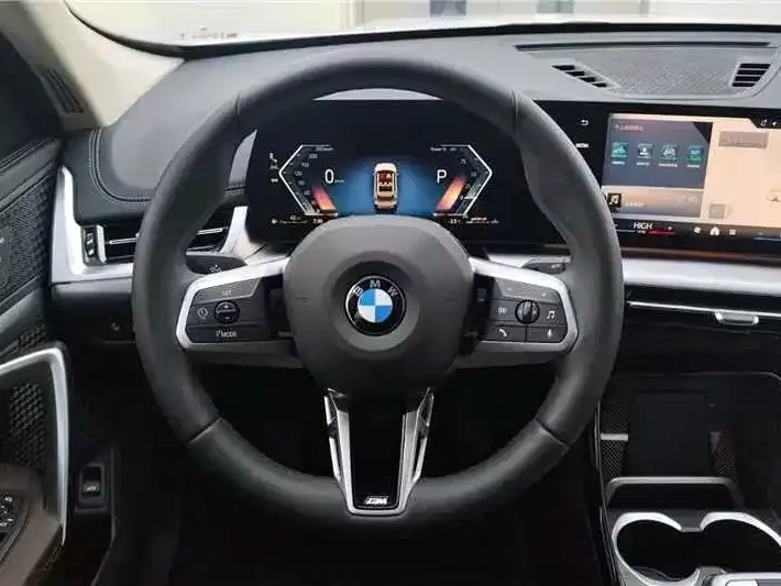 BMW X1 — фото 3