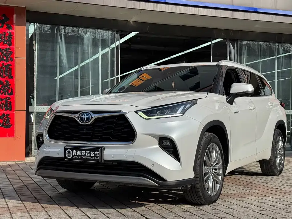 Toyota Highlander 2022 из CN, фото 1