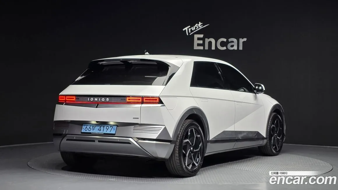 Hyundai Ioniq5 — фото 5