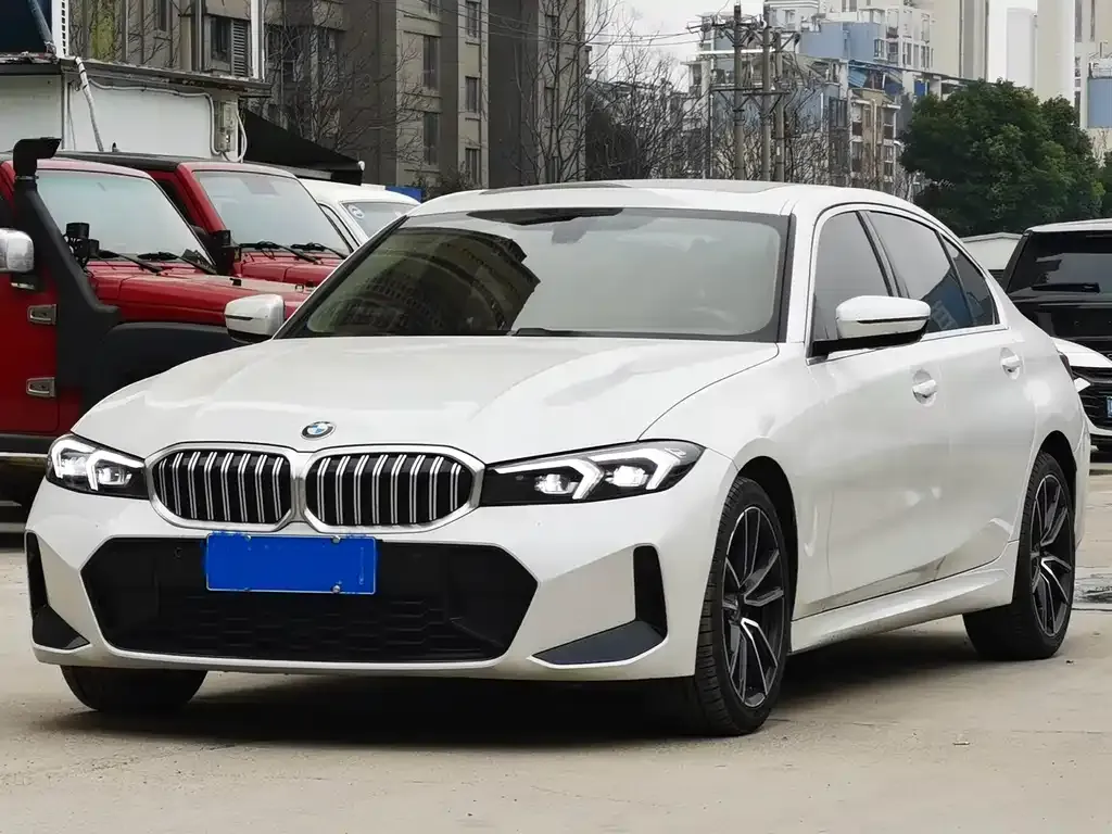 BMW 3 Series — фото 1