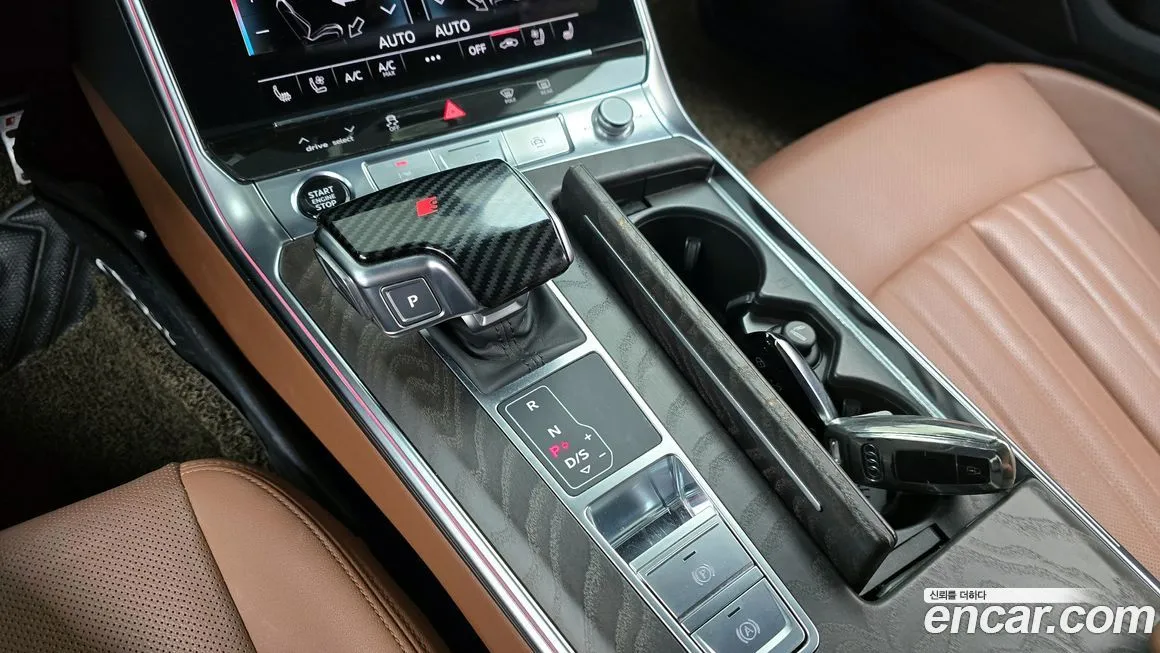 Audi A6 — фото 8